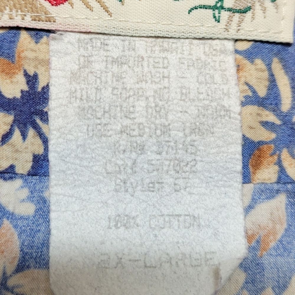 Hilo Hattie Vintage Floral Blue Cream and Brown Men's Hawaiian Button Up Shirt - Picture 8 of 11